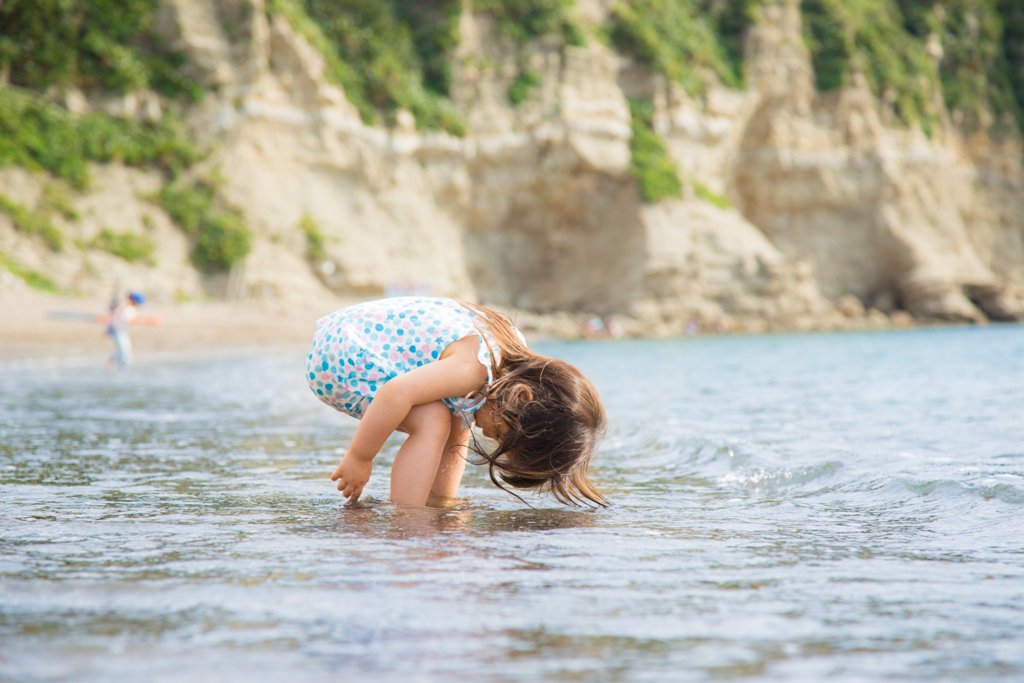 2歳児の海あそび