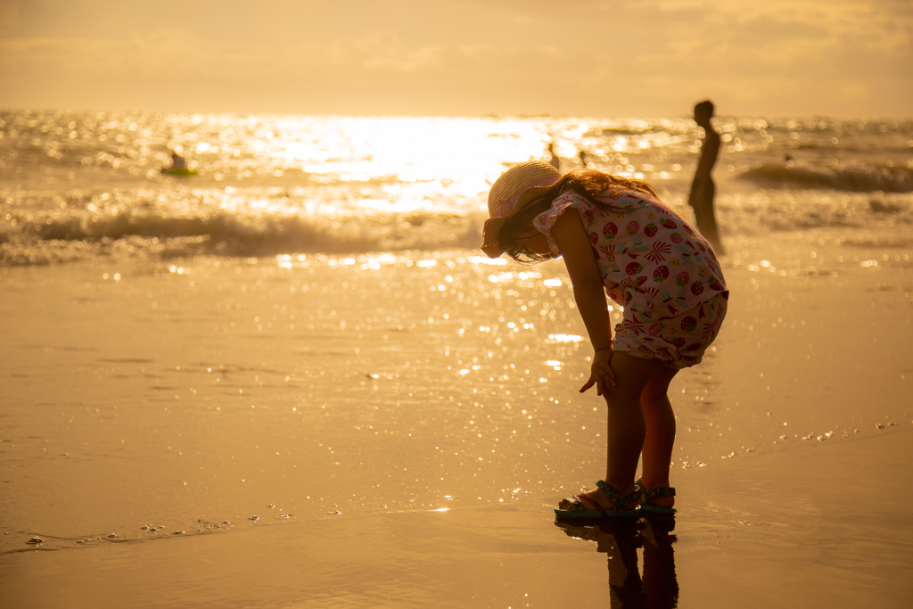 Oceanic vastness of gold