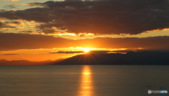 琵琶湖に沈む夕日