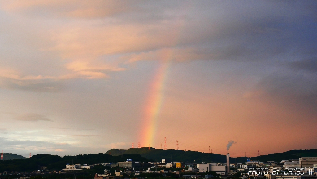 梅雨の合間の虹