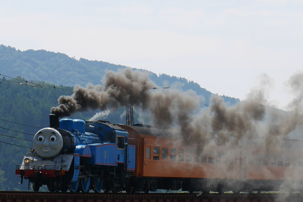 きゃー！トーマス様！！