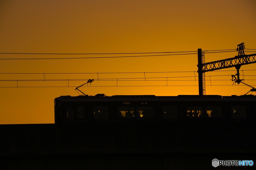 夕日の阪急電車①