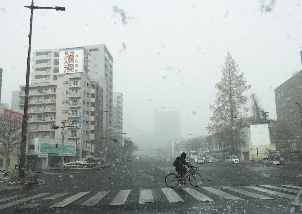 雪と自転車