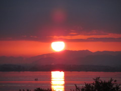 琵琶湖の夕暮れ