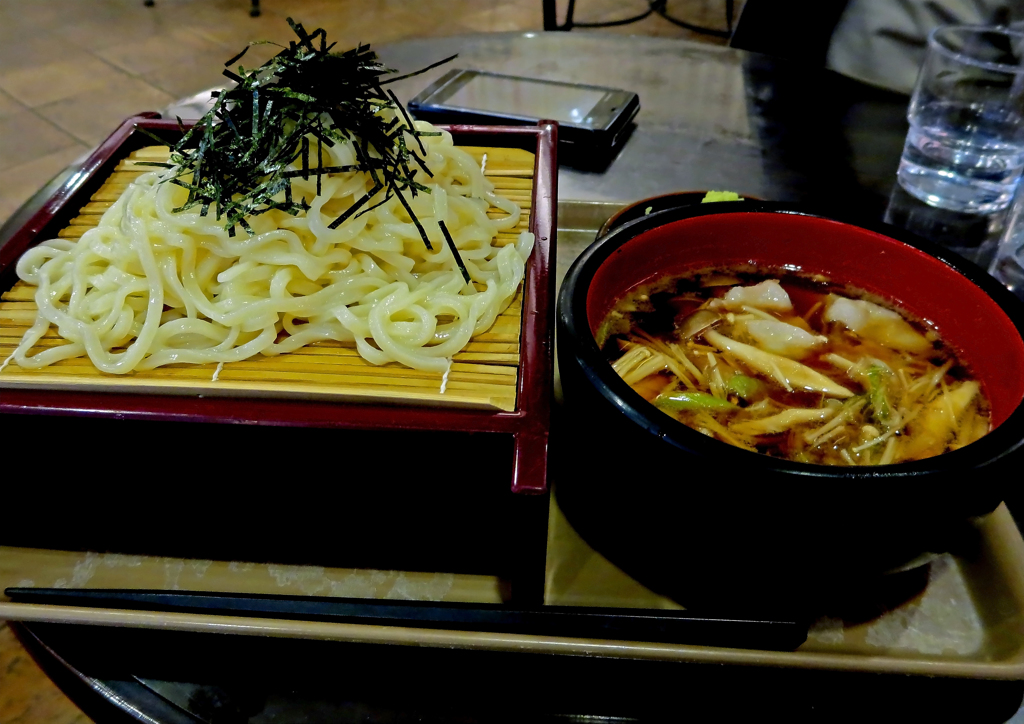 きのこたっぷりつけうどん