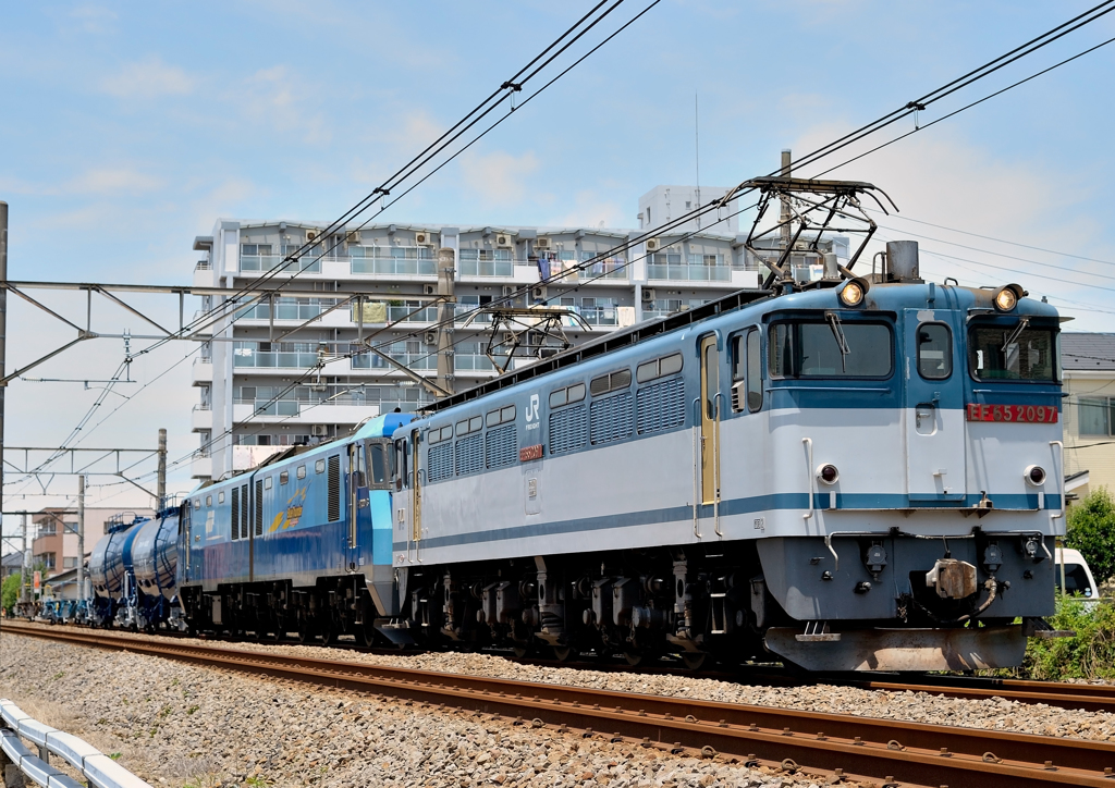 EF65-1097