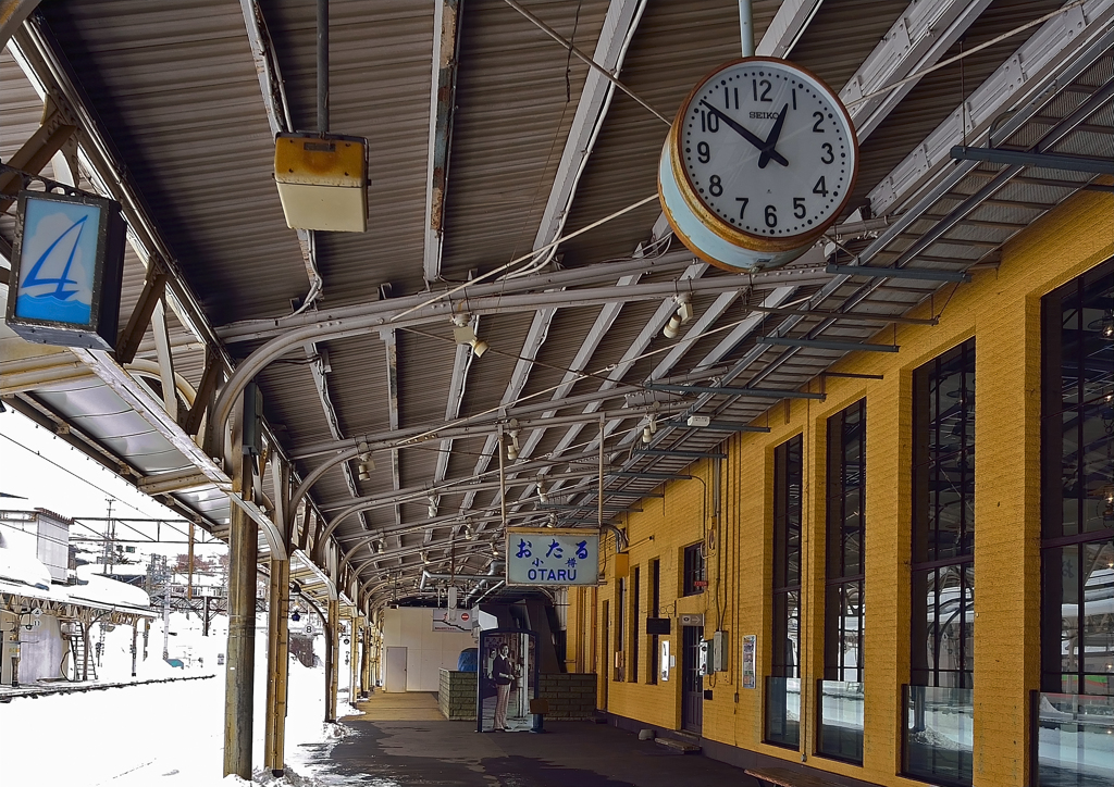 小樽駅 裕次郎ホーム