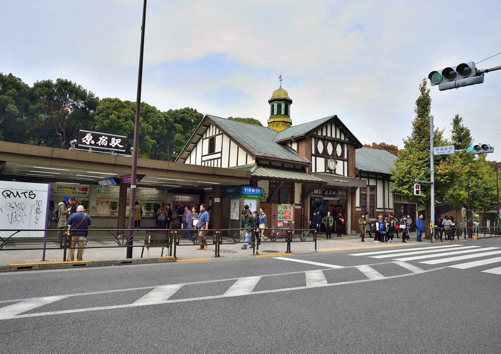 原宿駅駅舎