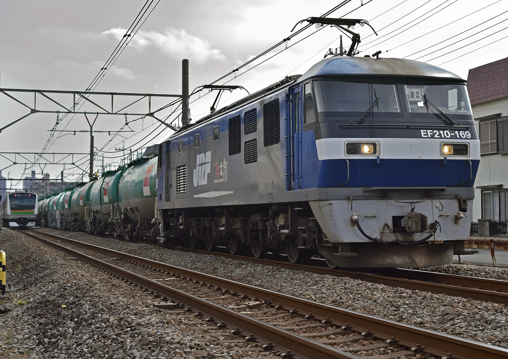 EF210-169