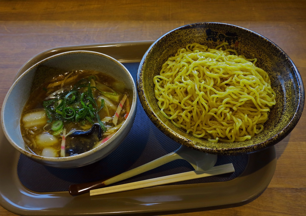 醤油つけ麺大盛り