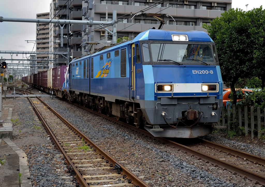 EH200-8