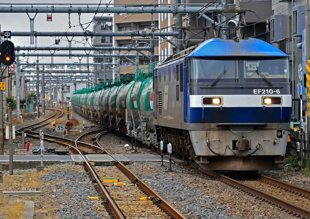 EF210-6