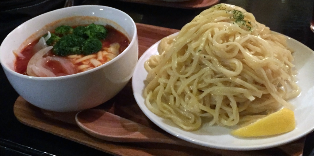 ライオンのいるサーカス つけナポリタン