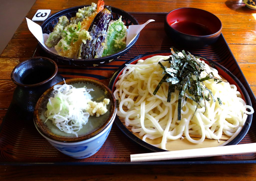 天ザルうどん大盛り