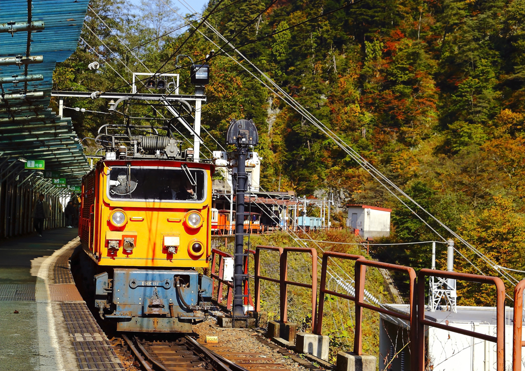 黒部渓谷鉄道