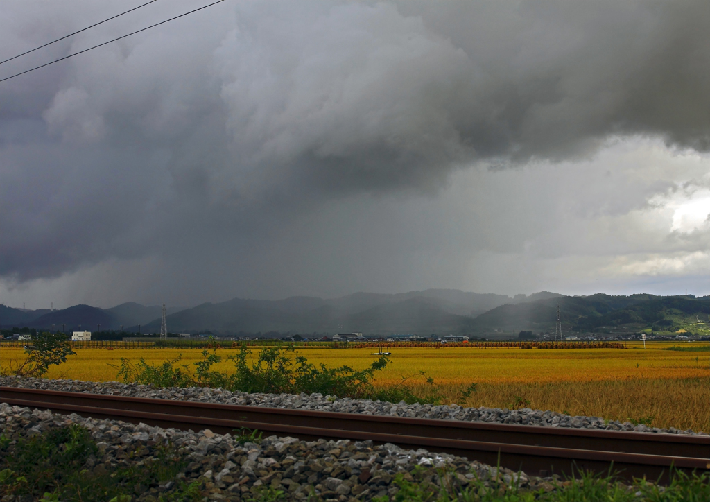 雨の境