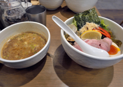 むぎとオリーブ 鶏と蛤の濃厚つけ麺 大盛
