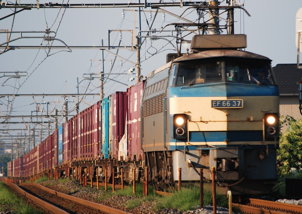 EF66-37
