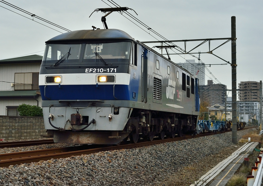 EF210-171