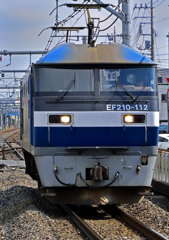 EF210-112