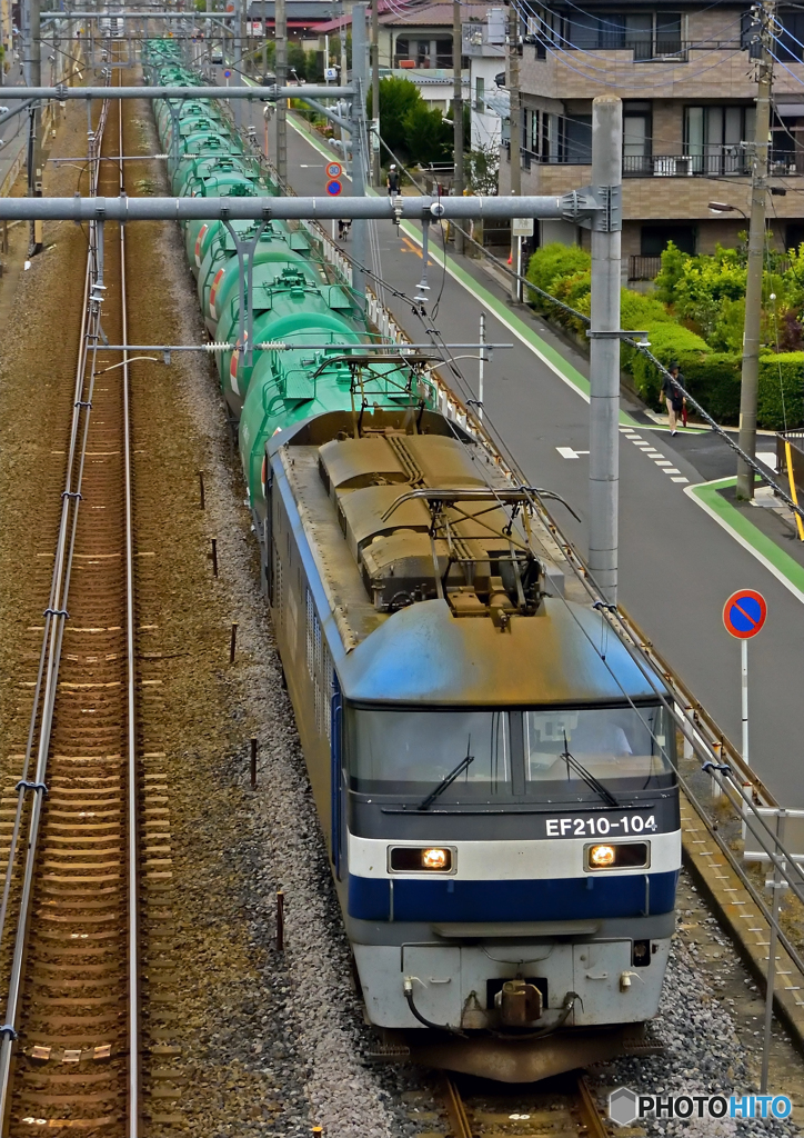 EF210-104