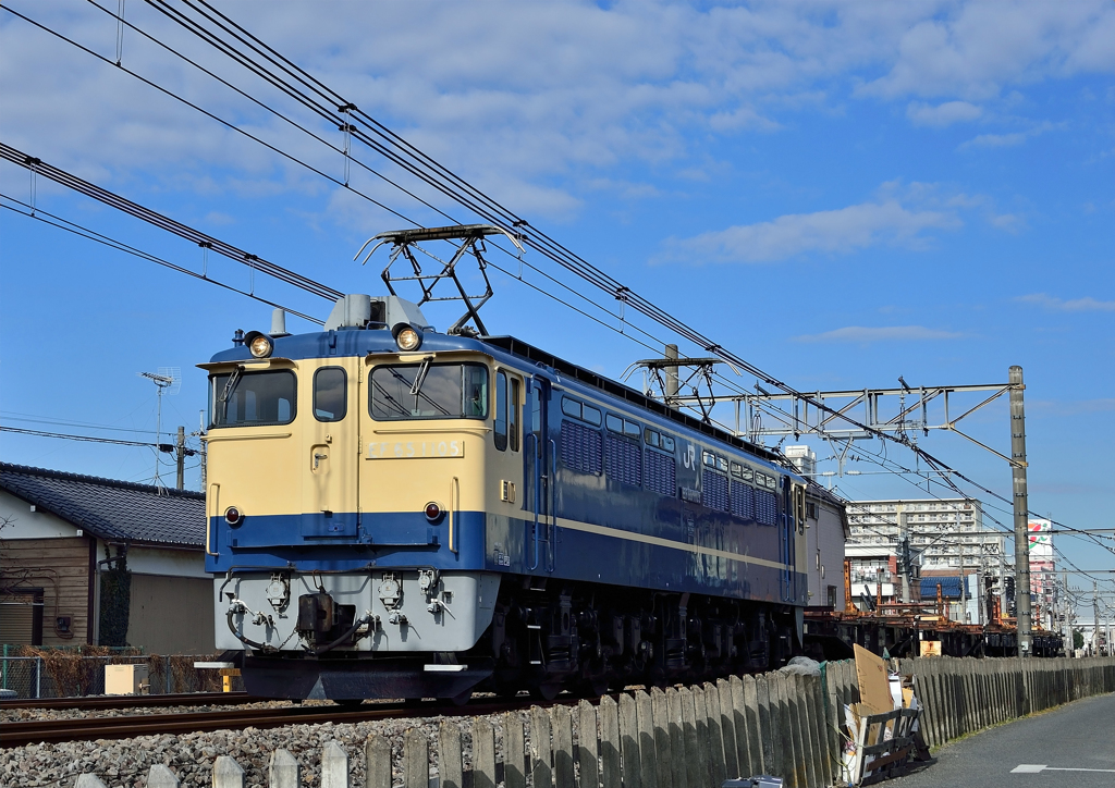 EF65-1105