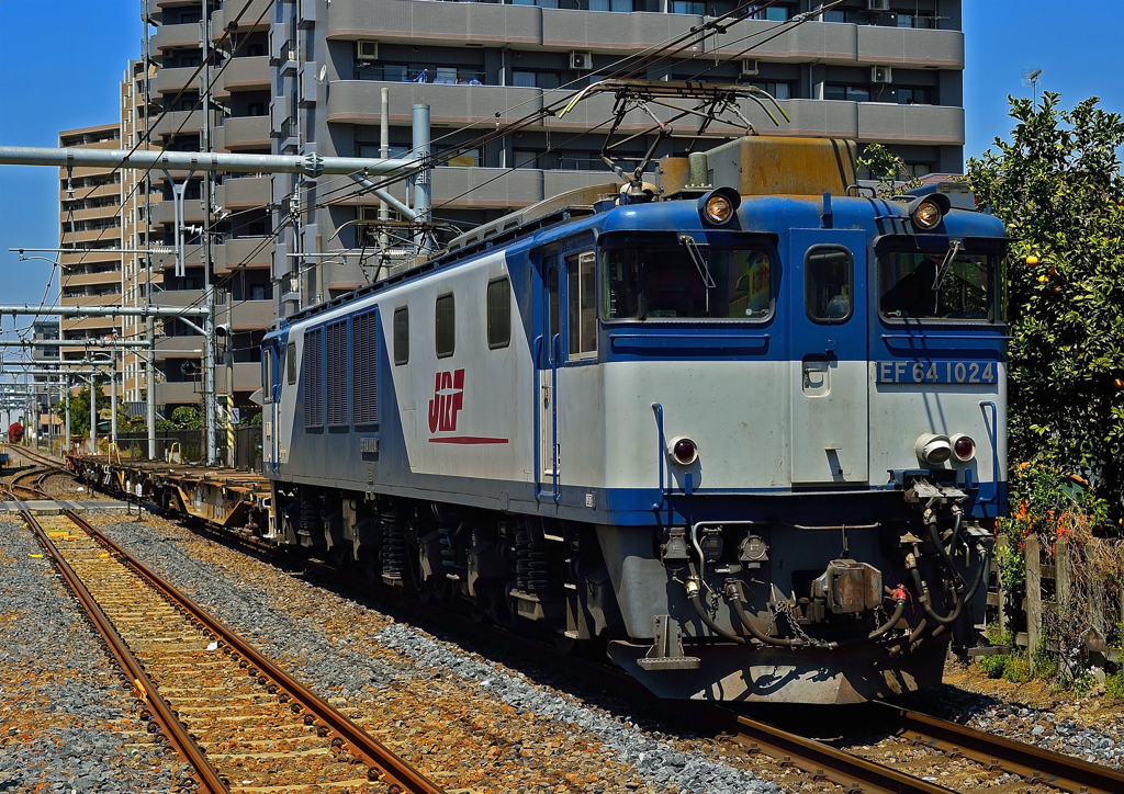 EF64-1024