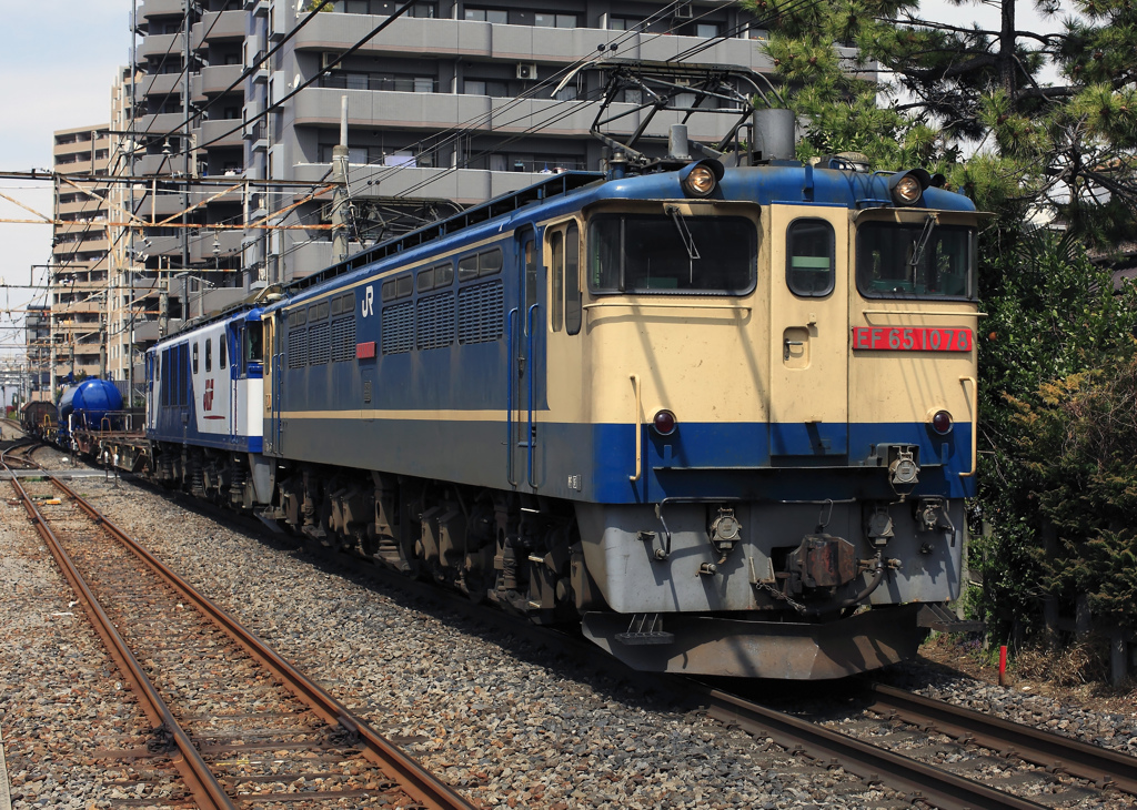 配6794レ