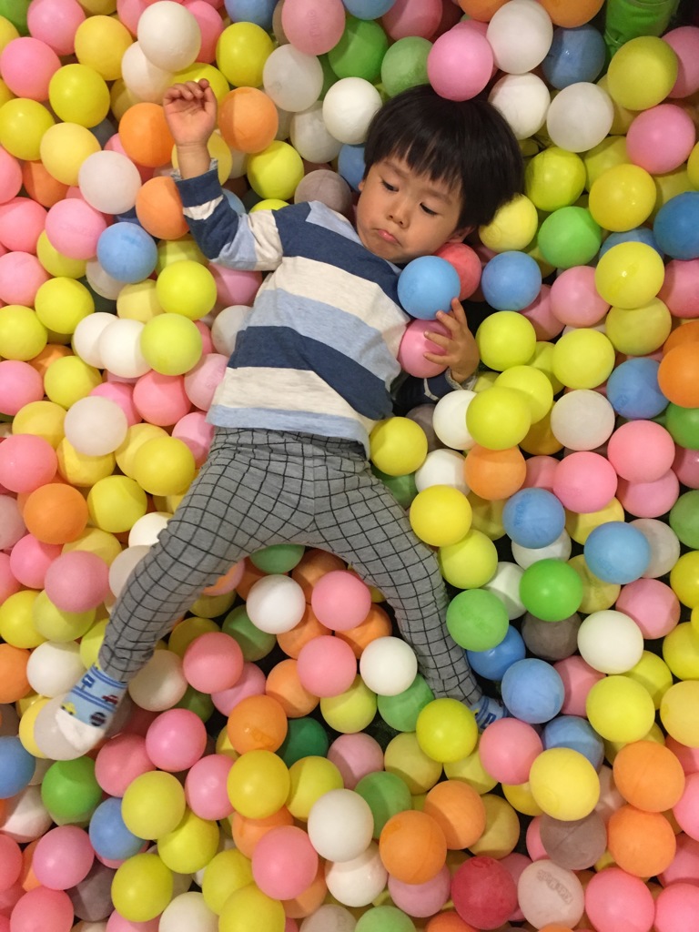 ここははしゃぐところでしょ〜