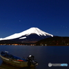 月明りの富士山