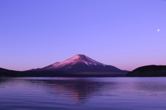1月4日今年初撮りは、やはり富士山。