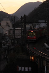 天下の嶮の登りくち