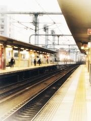 プラットホーム