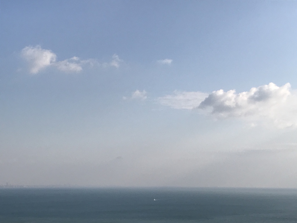 ポツンと。