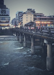 川の流れと人の流れ