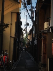 狭い路地