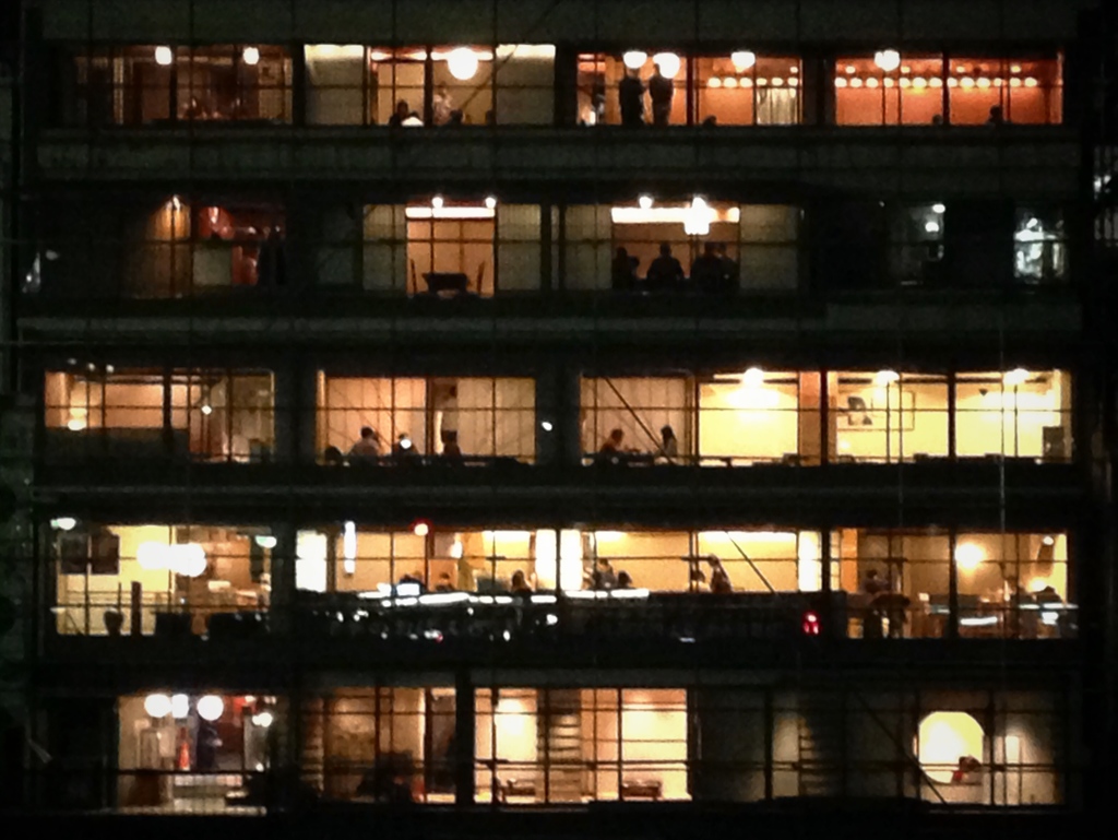 それぞれの夜