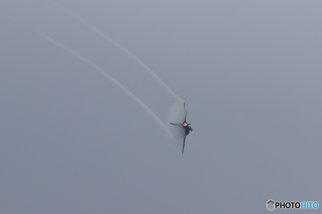 F2 2D4A1187
