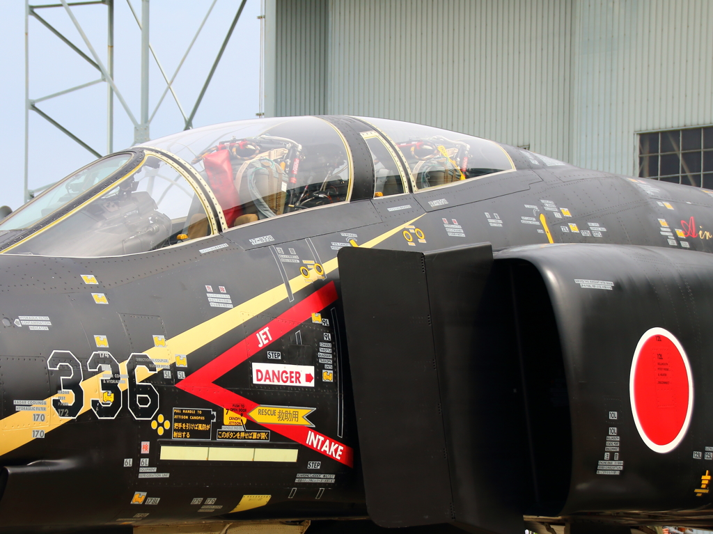 ブラックファントム　コックピット
