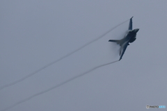 F2 2D4A1086