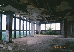 廃墟広間2
