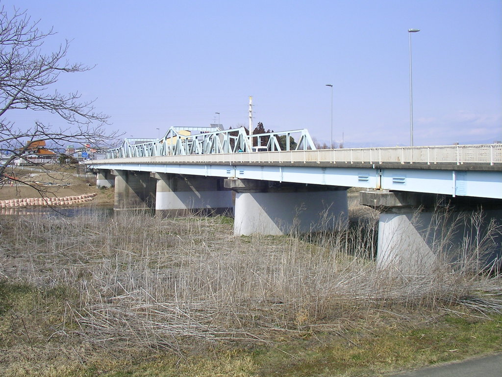 そこら辺の橋