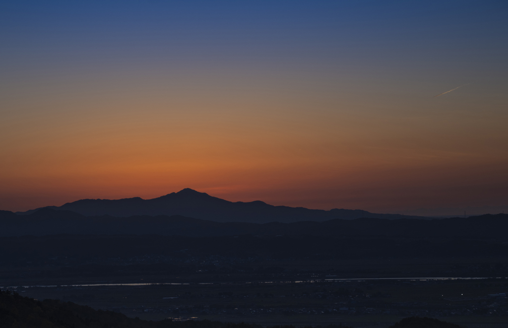 米山夕景