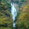 神庭の滝の秋景色