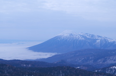 雲海と岩手山