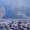 雲ちらり
