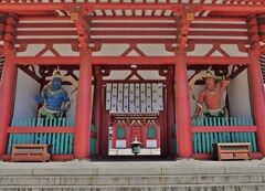 中門