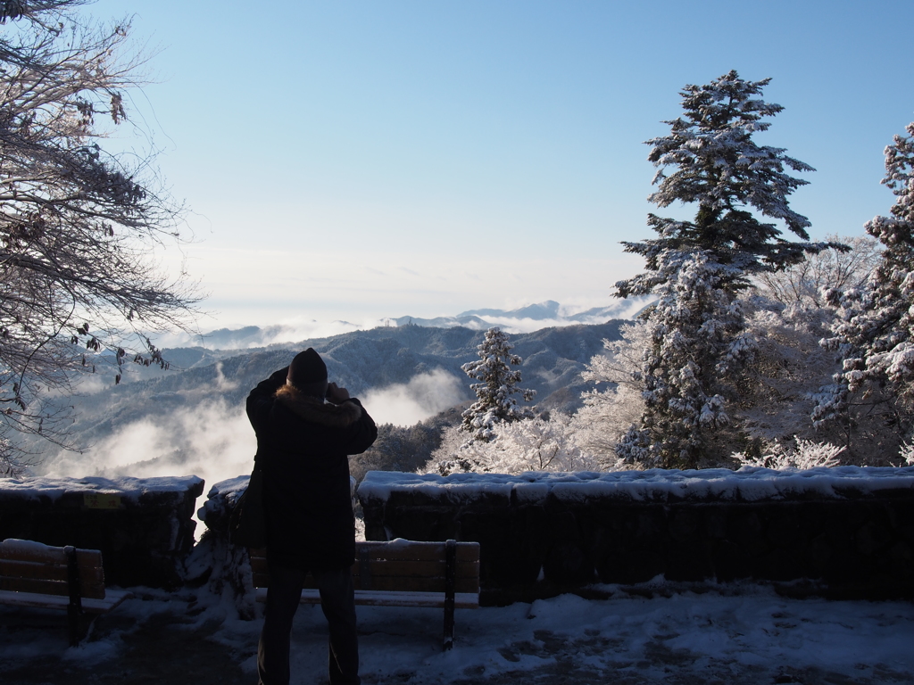 雪の高尾山