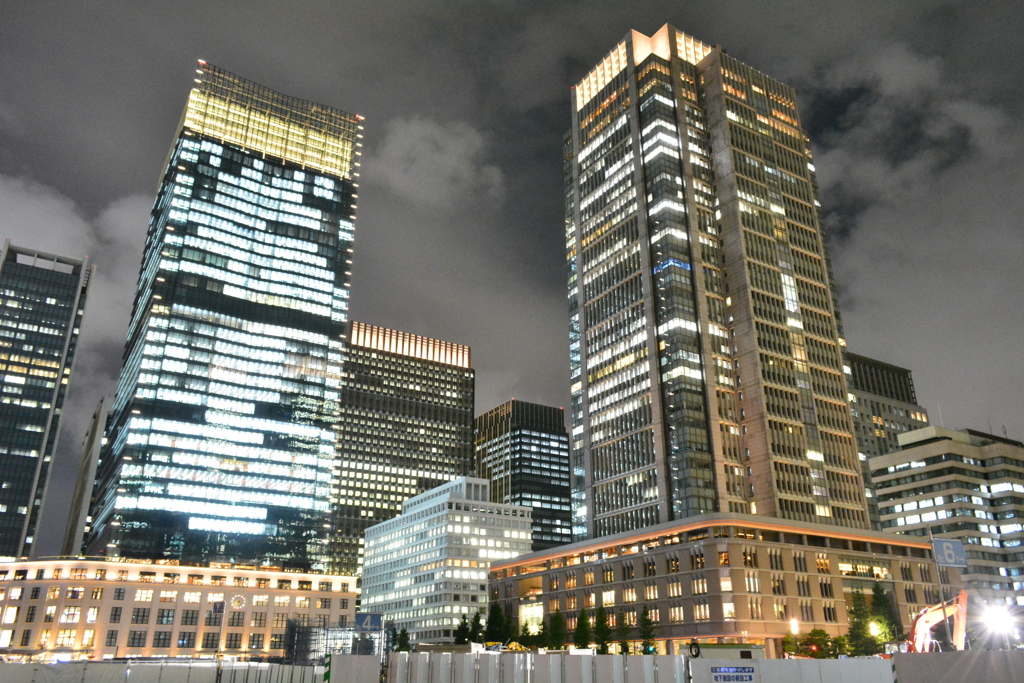 丸の内・高層ビル