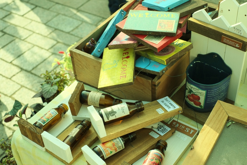 積み上げられた商品